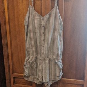 Short Billabong Romper with muti-colored stripes